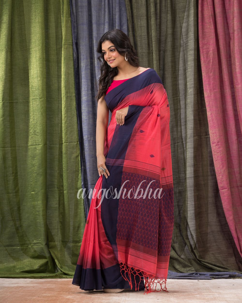 Light Fuchia Cotton Tangail Festive Saree angoshobha