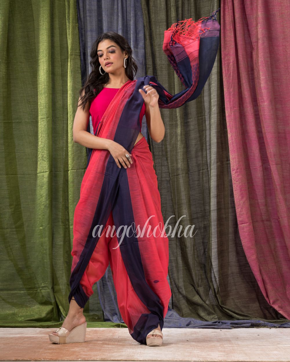 Light Fuchia Cotton Tangail Festive Saree angoshobha