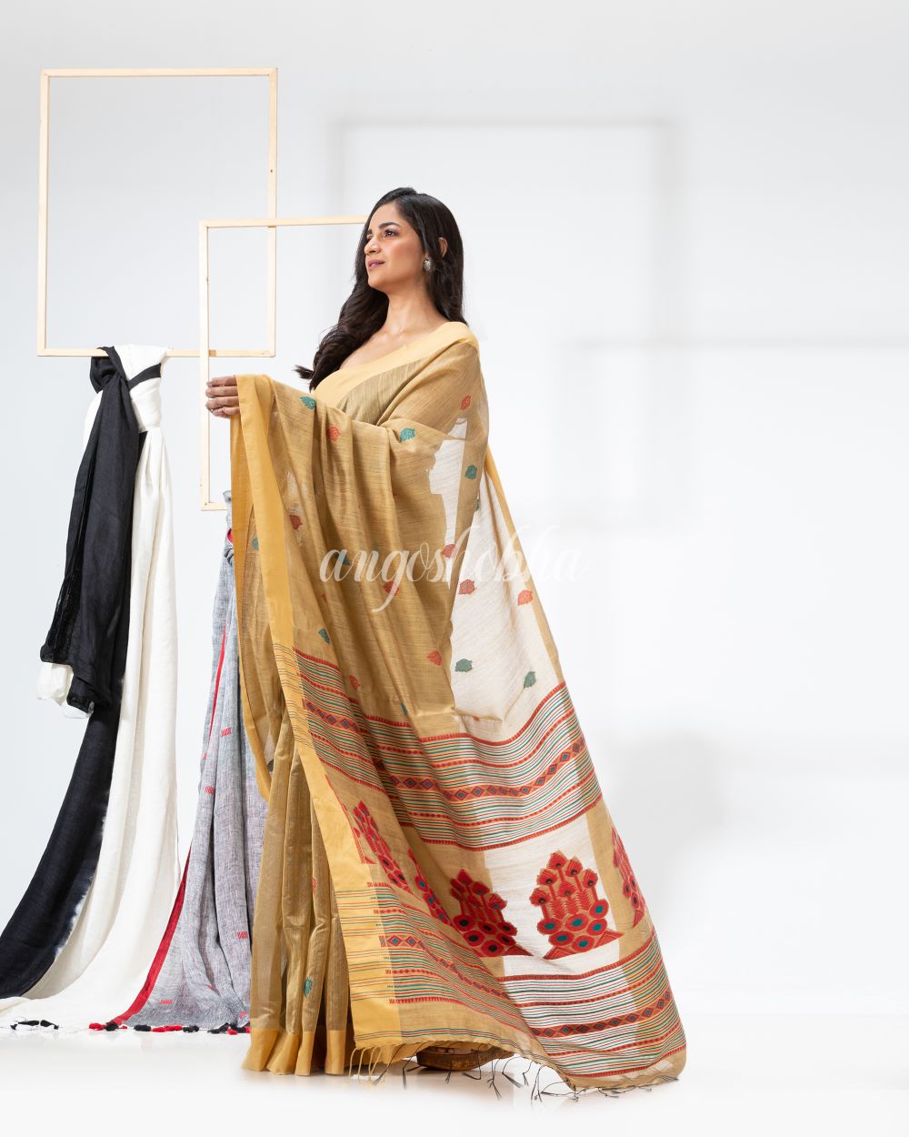 Light Gold Cotton Blend Festive Jamdani Saree angoshobha