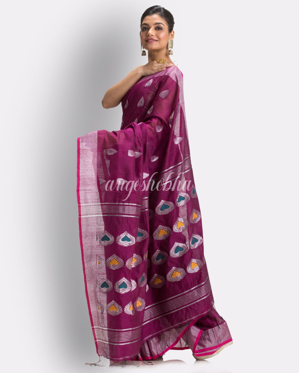 Magenta Cotton Blend Handloom Jamdani Saree angoshobha