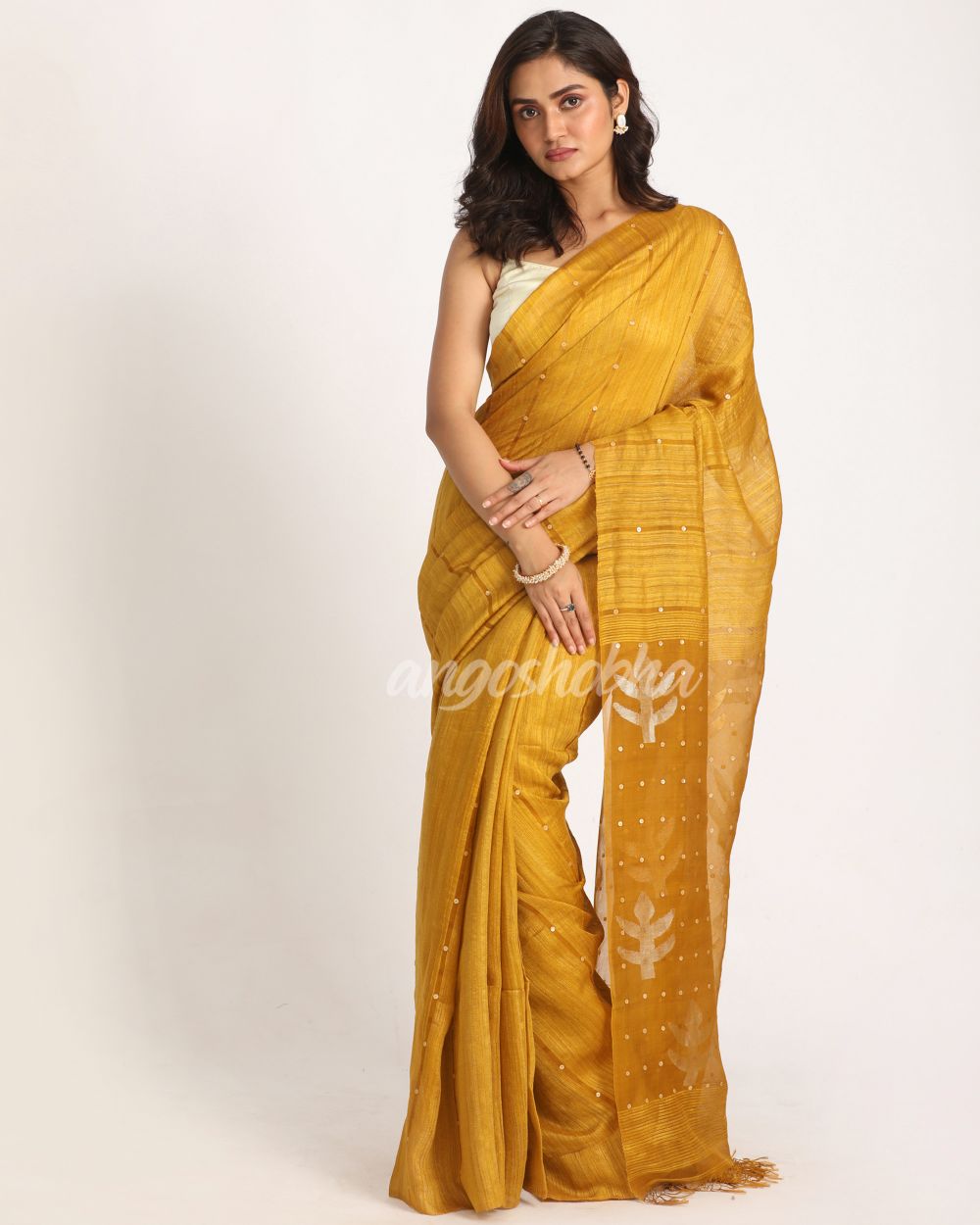 Metallic Gold Matka Silk Handloom Traditional Chumki Jamdani Saree angoshobha