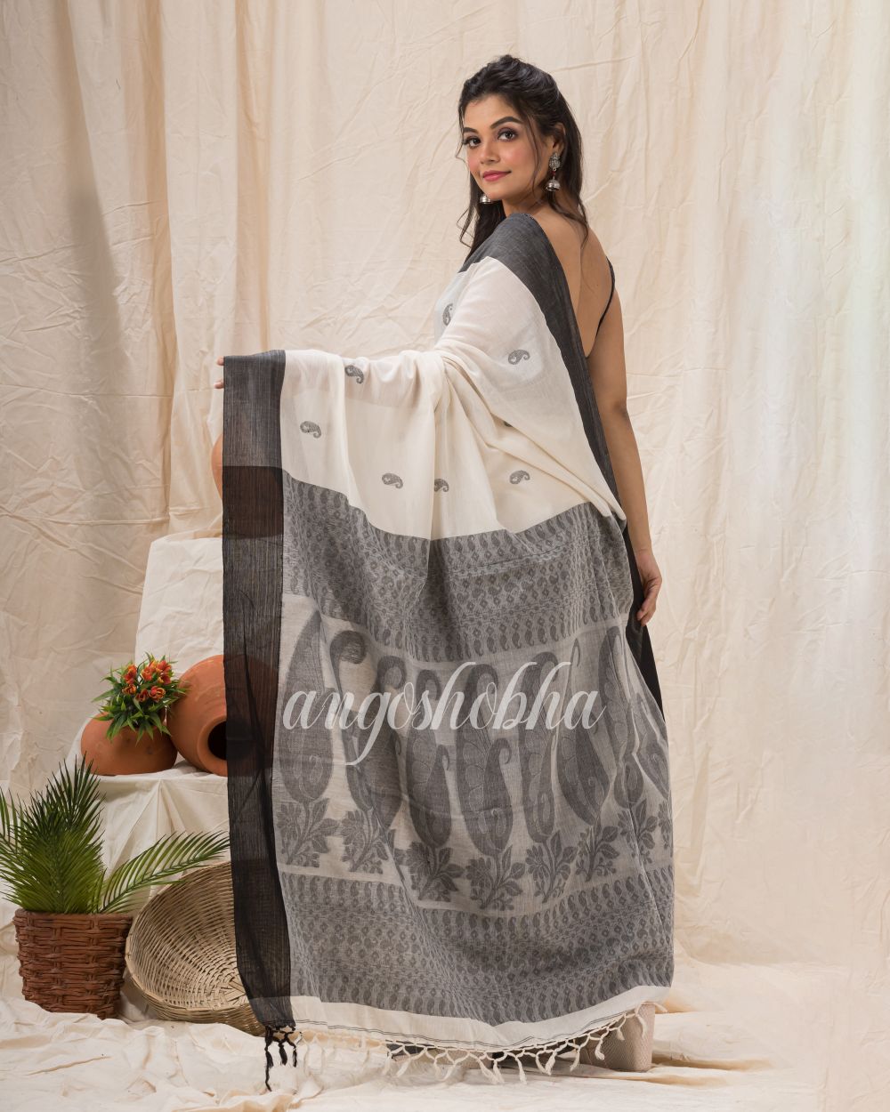 Off White Cotton Tangail Festive Saree angoshobha
