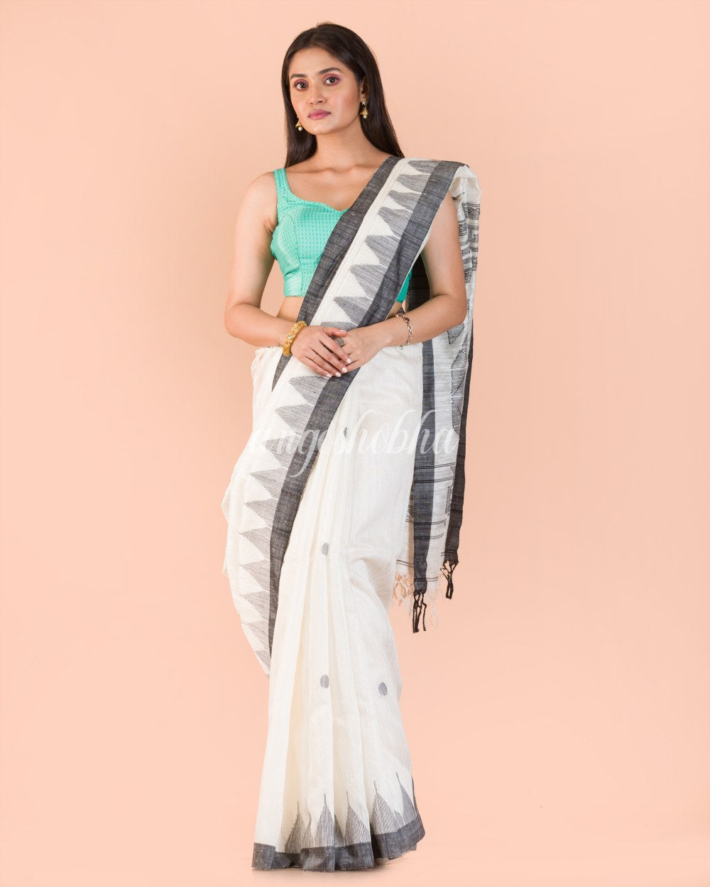 Off White Matka Silk Jamdani Saree angoshobha