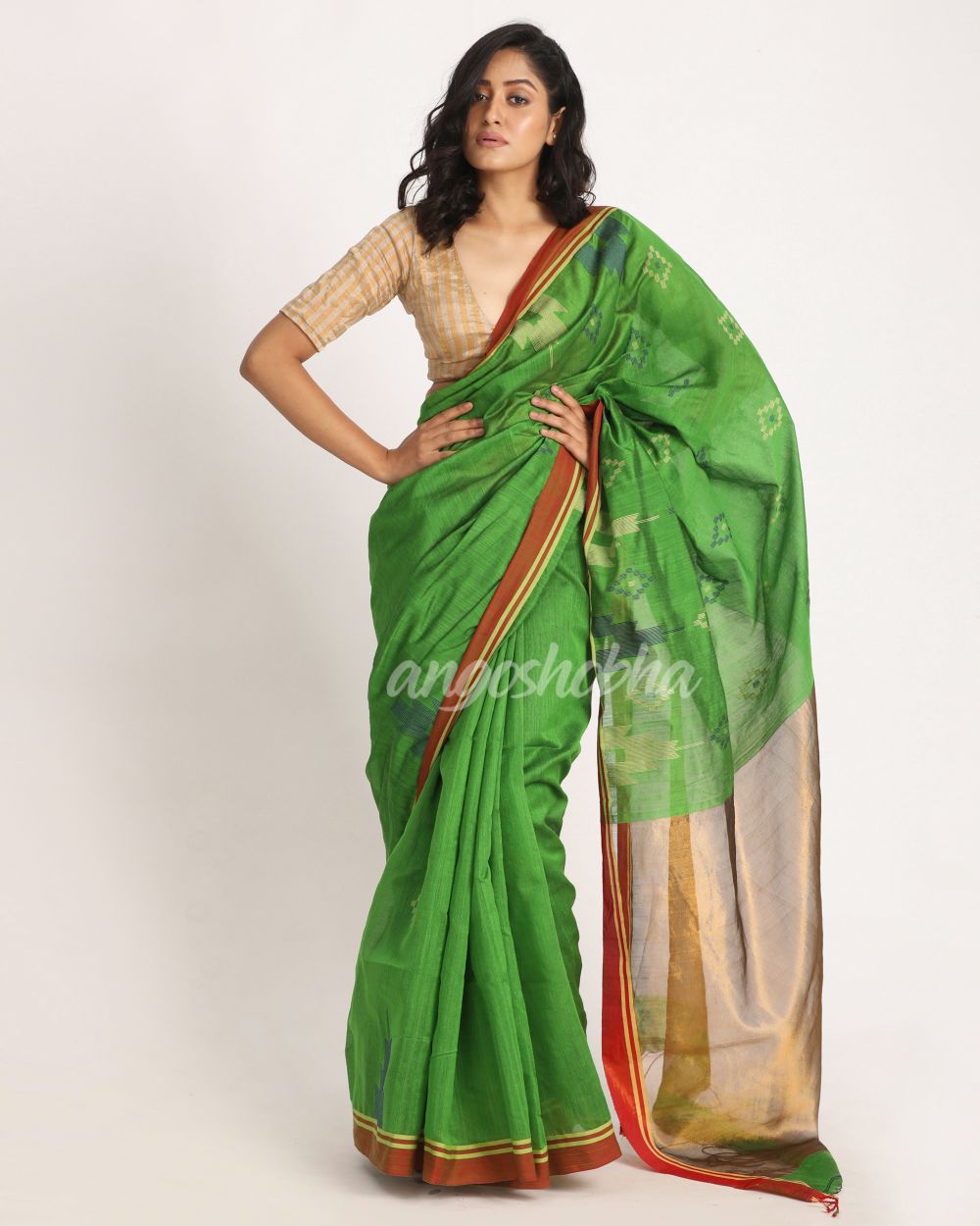 Parrot Green Cotton Blend Handloom Jamdani Saree angoshobha