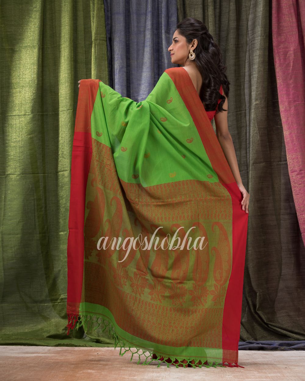 Parrot Green Cotton Tangail Festive Saree angoshobha