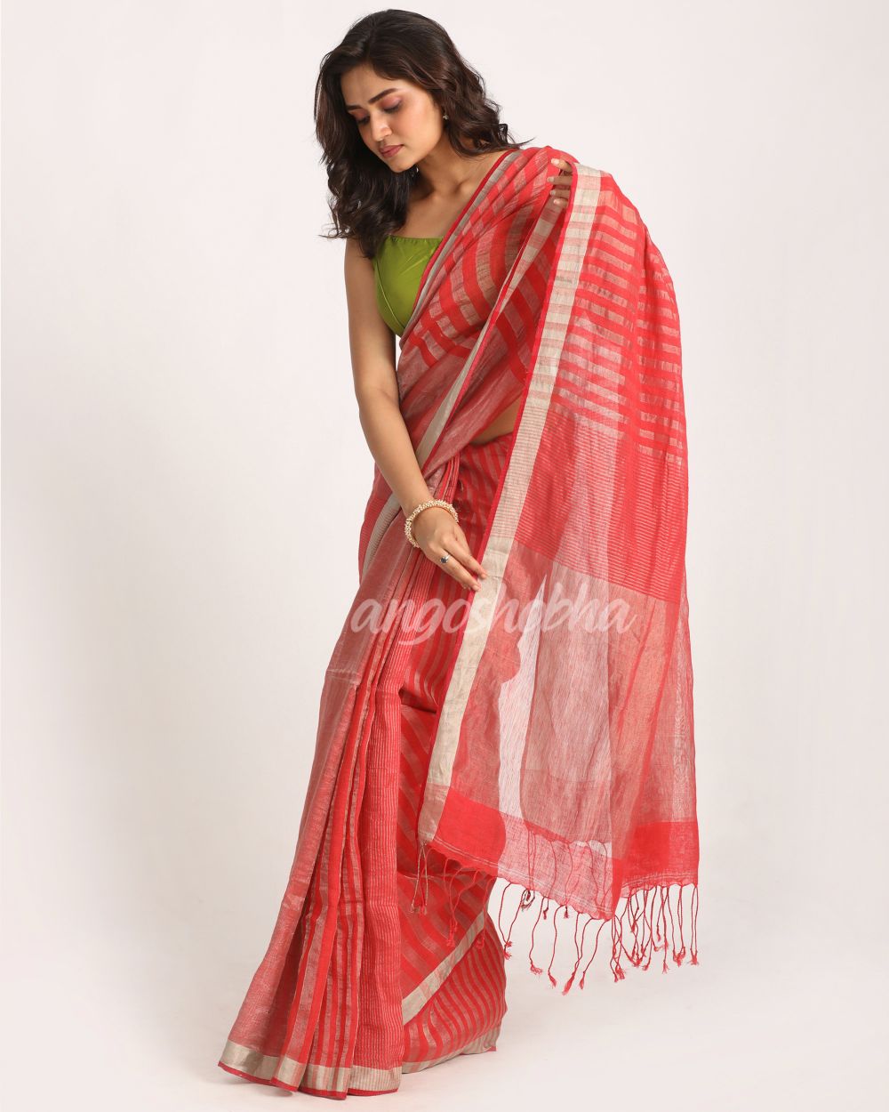 Pastel Red Traditional Handloom Check Linen Saree angoshobha