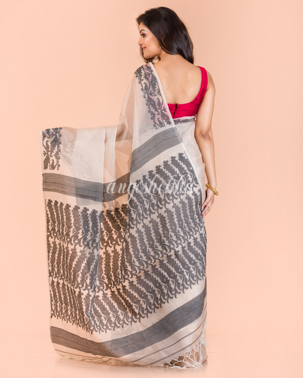 Peach Handwoven Silk Saree angoshobha