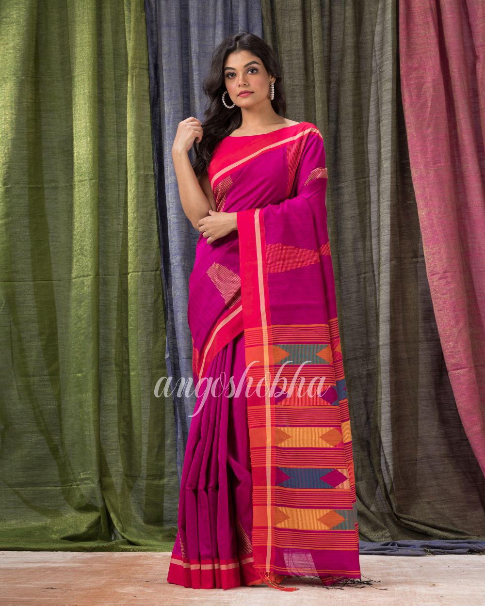 Rani Pink Cotton Blend Temple Border Jamdani Saree angoshobha