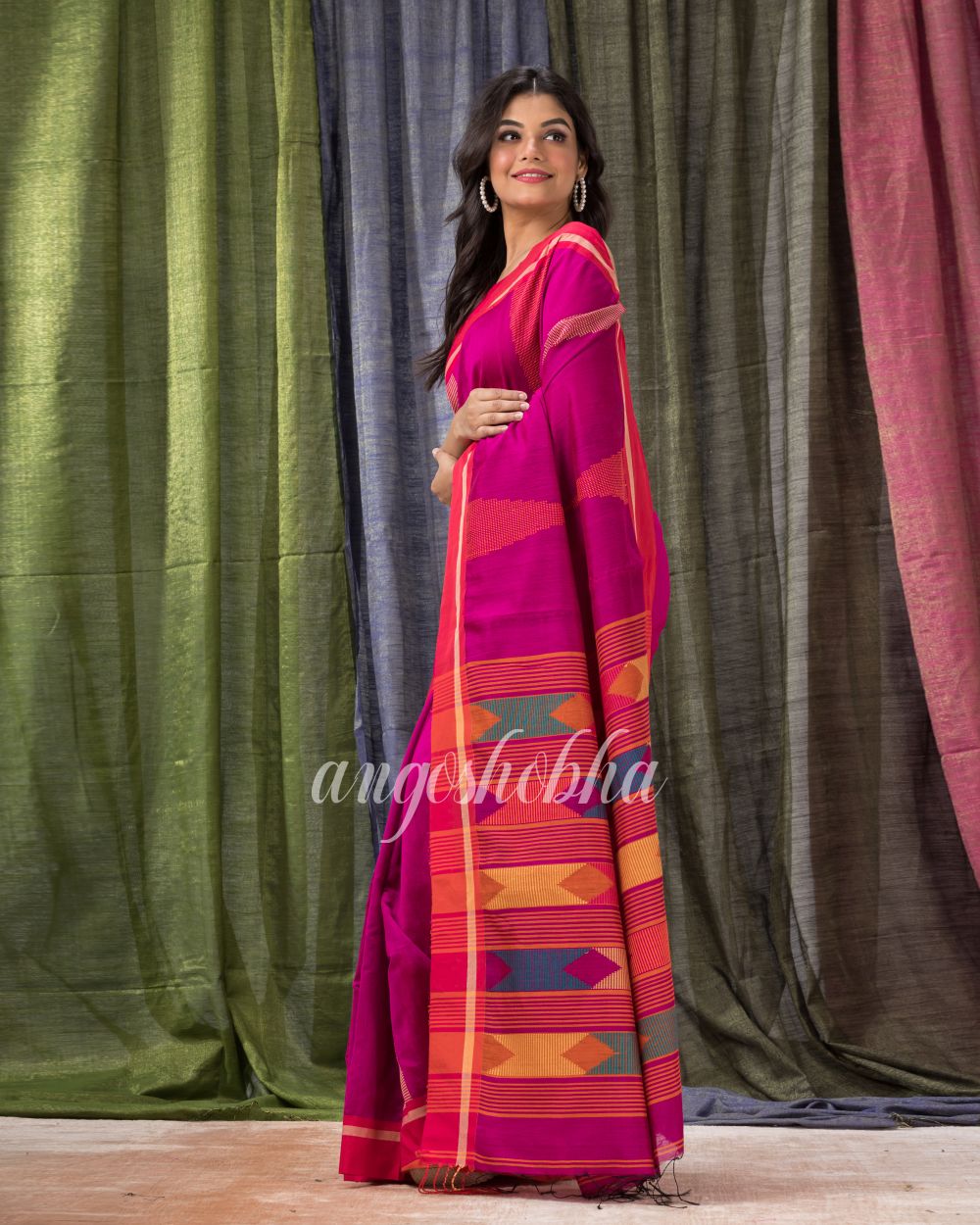 Rani Pink Cotton Blend Temple Border Jamdani Saree angoshobha