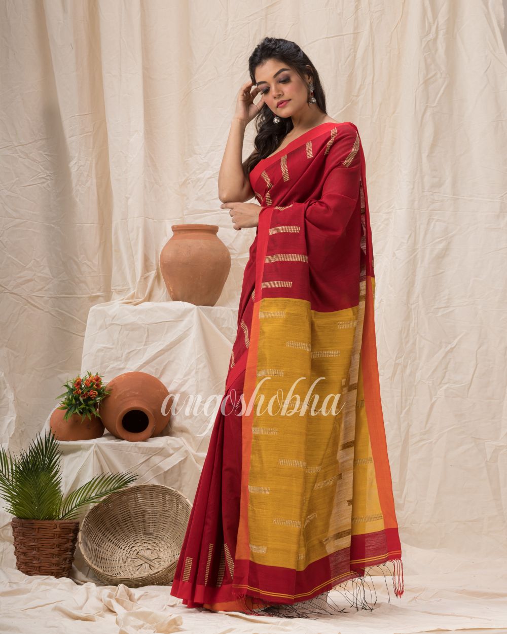 Red Cotton Blend Temple Border Jamdani Saree angoshobha
