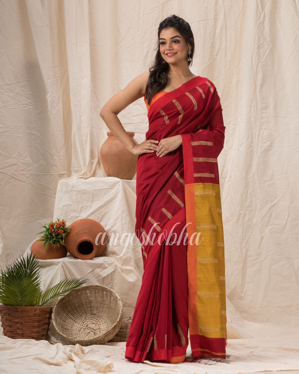 Red Cotton Blend Temple Border Jamdani Saree angoshobha