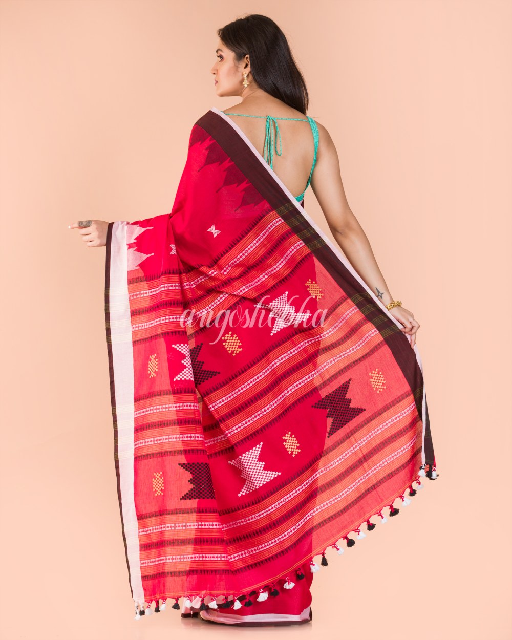 Red Handwoven Cotton Saree angoshobha