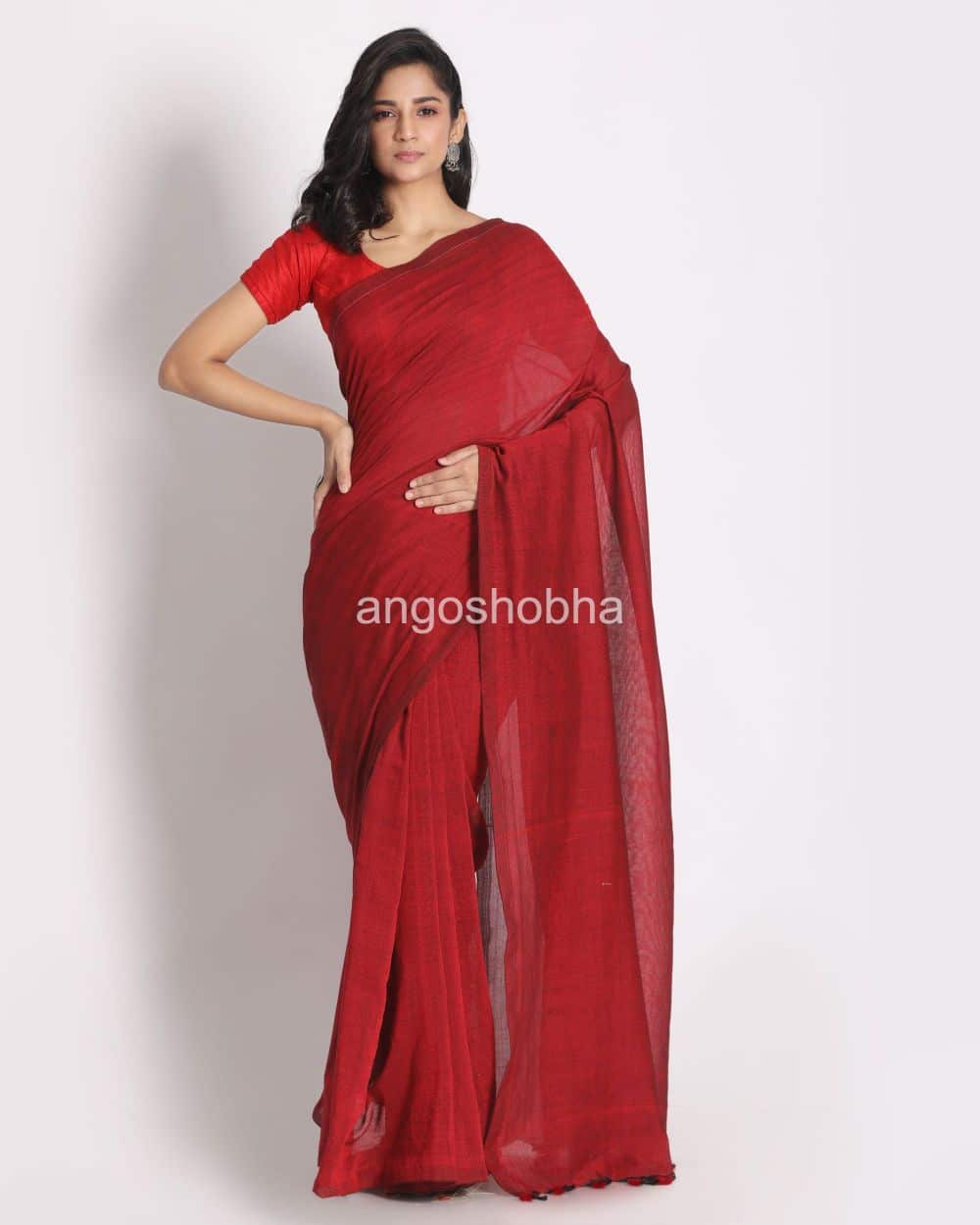 Red Khadi Cotton Handloom Saree With Pompom Pallu angoshobha