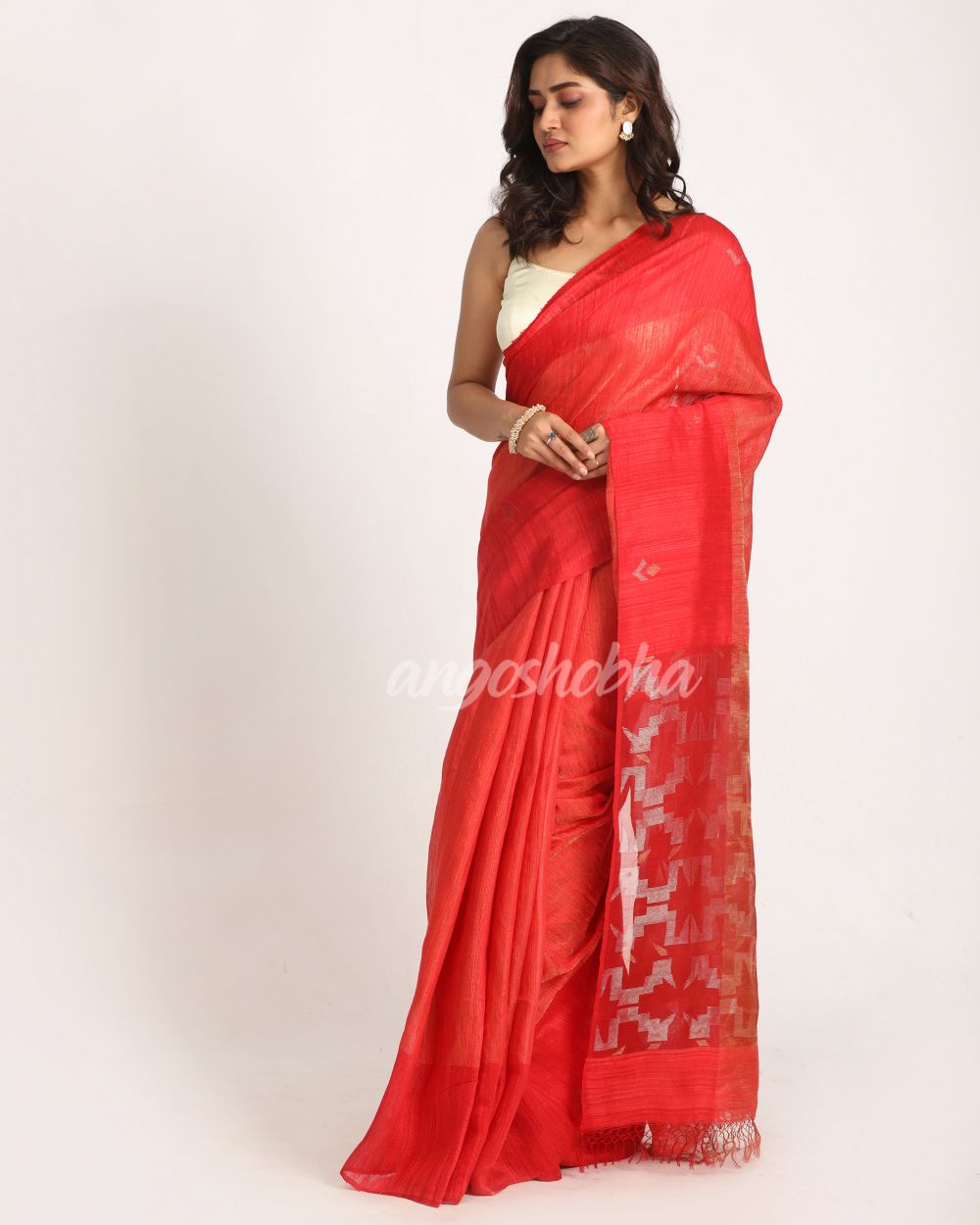 Red Matka Silk Handloom Traditional Sequin Jamdani Saree angoshobha