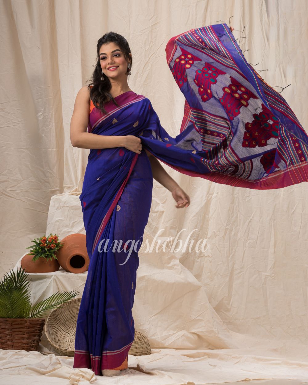 Royel Blue Cotton Blend Traditional Jamdani Saree angoshobha
