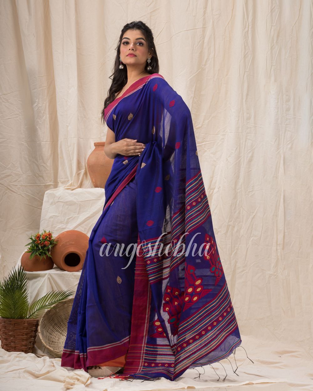 Royel Blue Cotton Blend Traditional Jamdani Saree angoshobha
