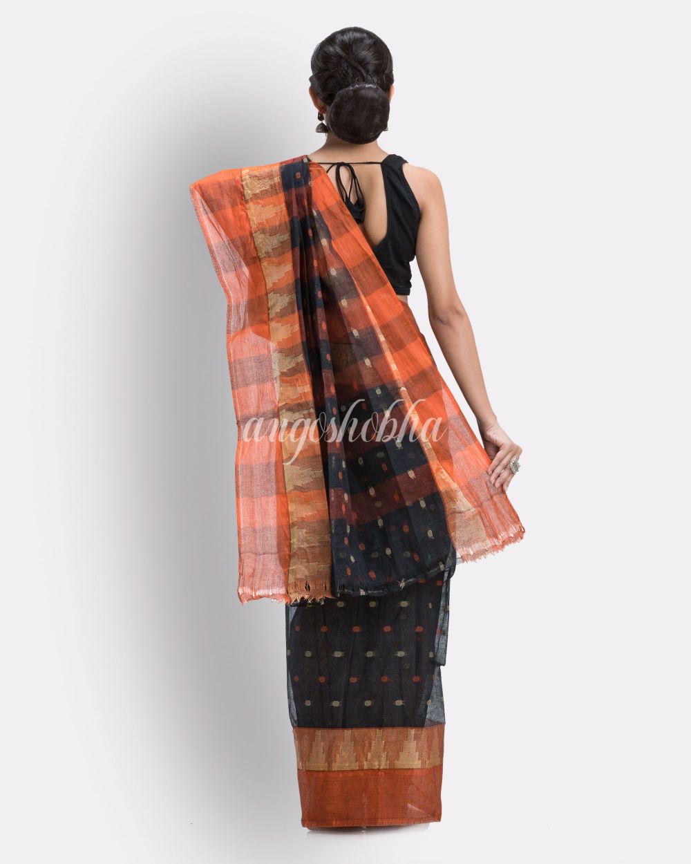 Self Temple Design Tant Pure Cotton Saree (Black) angoshobha