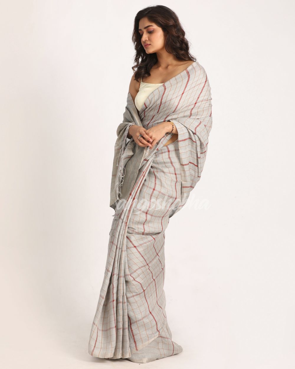 Silver Grey Traditional Handloom Check Linen Saree angoshobha