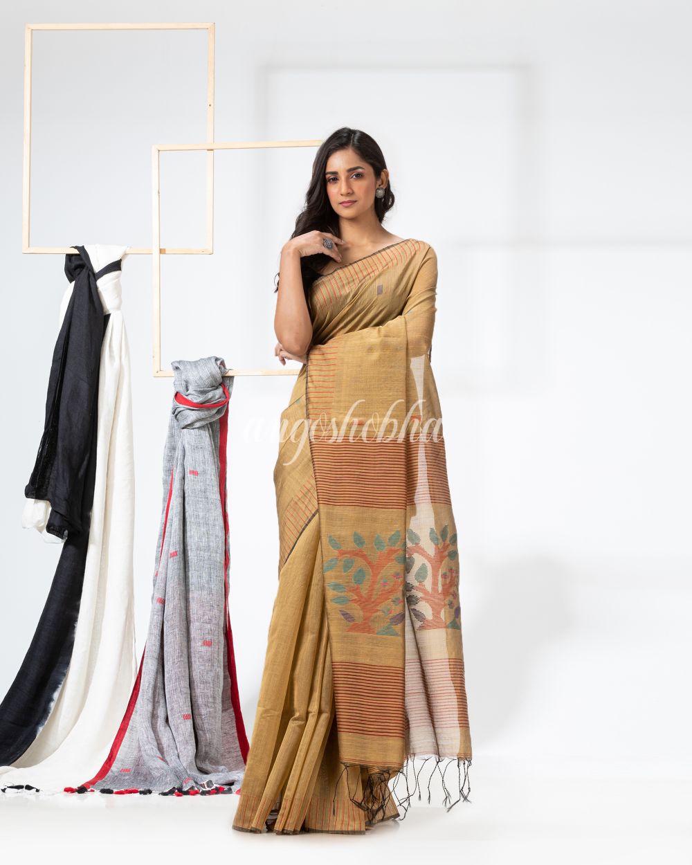 Tan Cotton Blend Festive Jamdani Saree angoshobha
