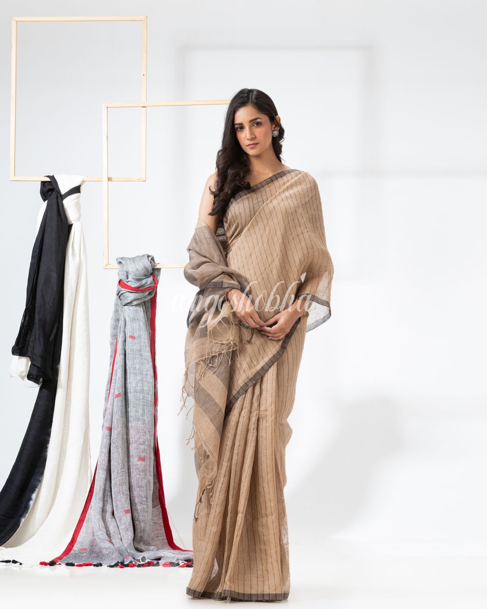Tan Handloom Linen Saree angoshobha