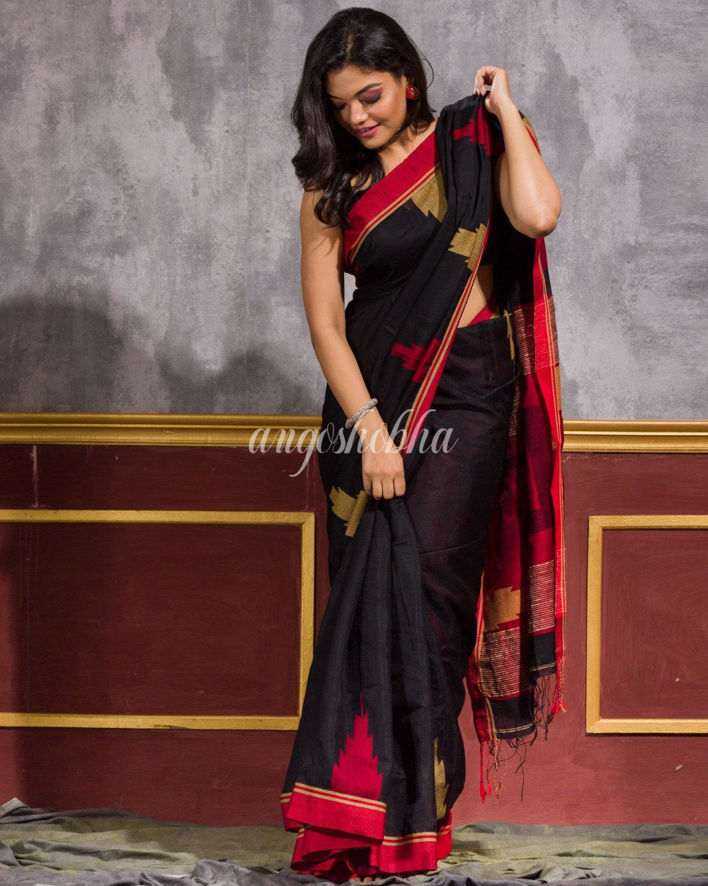 Temple Border Black Blended Cotton Saree angoshobha