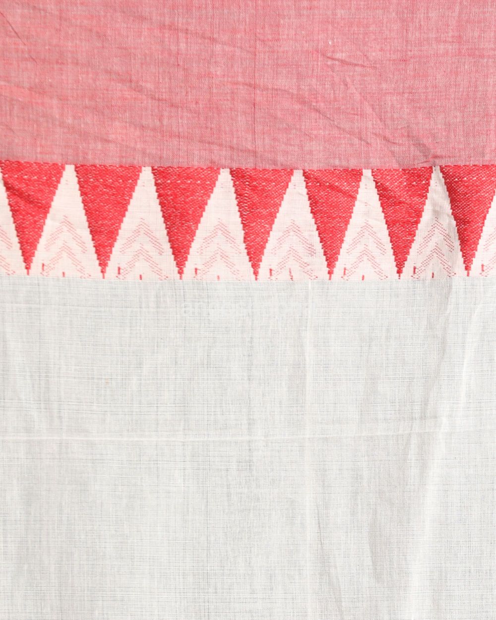 Temple Design White Cotton Handloom Tangail Saree angoshobha