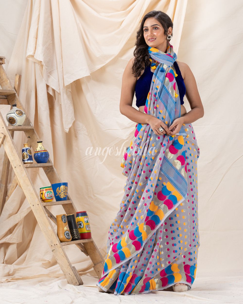 Traditional Ash Gray Soft Dhakai Ball Jamdani Saree angoshobha