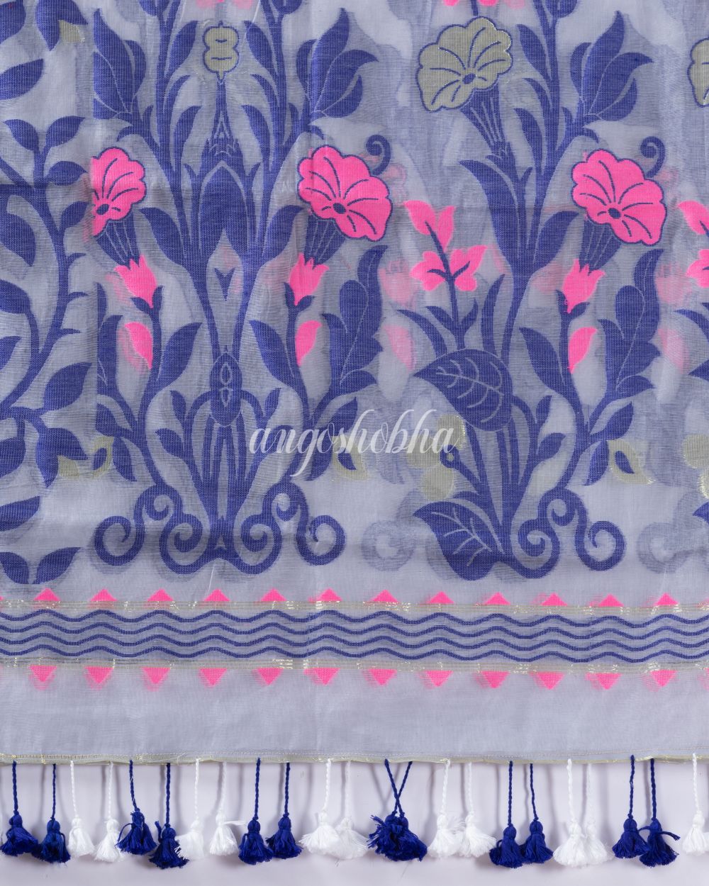 dhakai jamdani saree