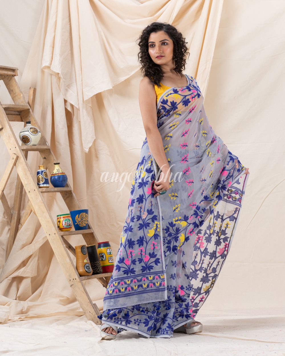 Traditional Ash Soft Dhakai Creeper Jamdani Saree angoshobha