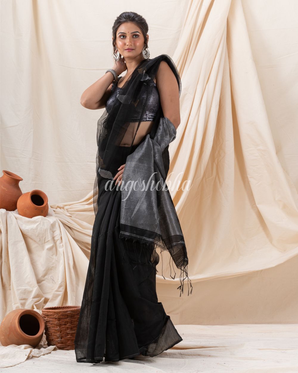 Traditional Black Cotton Silk Fancy Jamdani Saree angoshobha