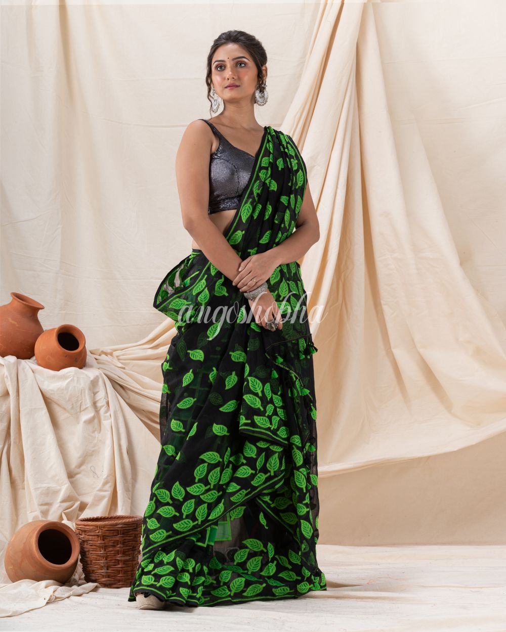 Traditional Black Green Leaf Soft Dhakai Jamdani Saree angoshobha
