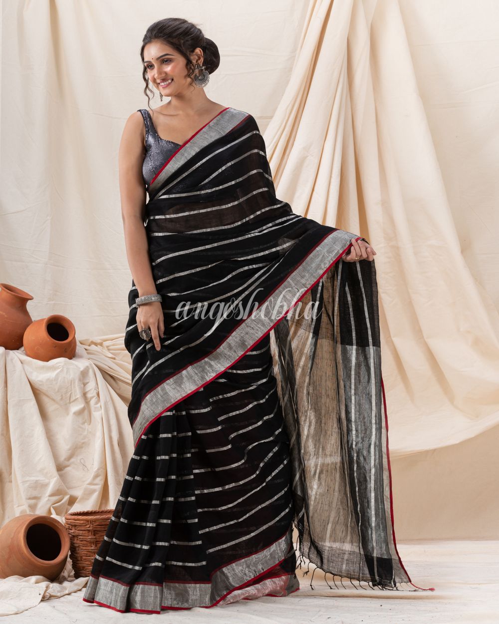 Traditional Black Handloom Linen Saree angoshobha