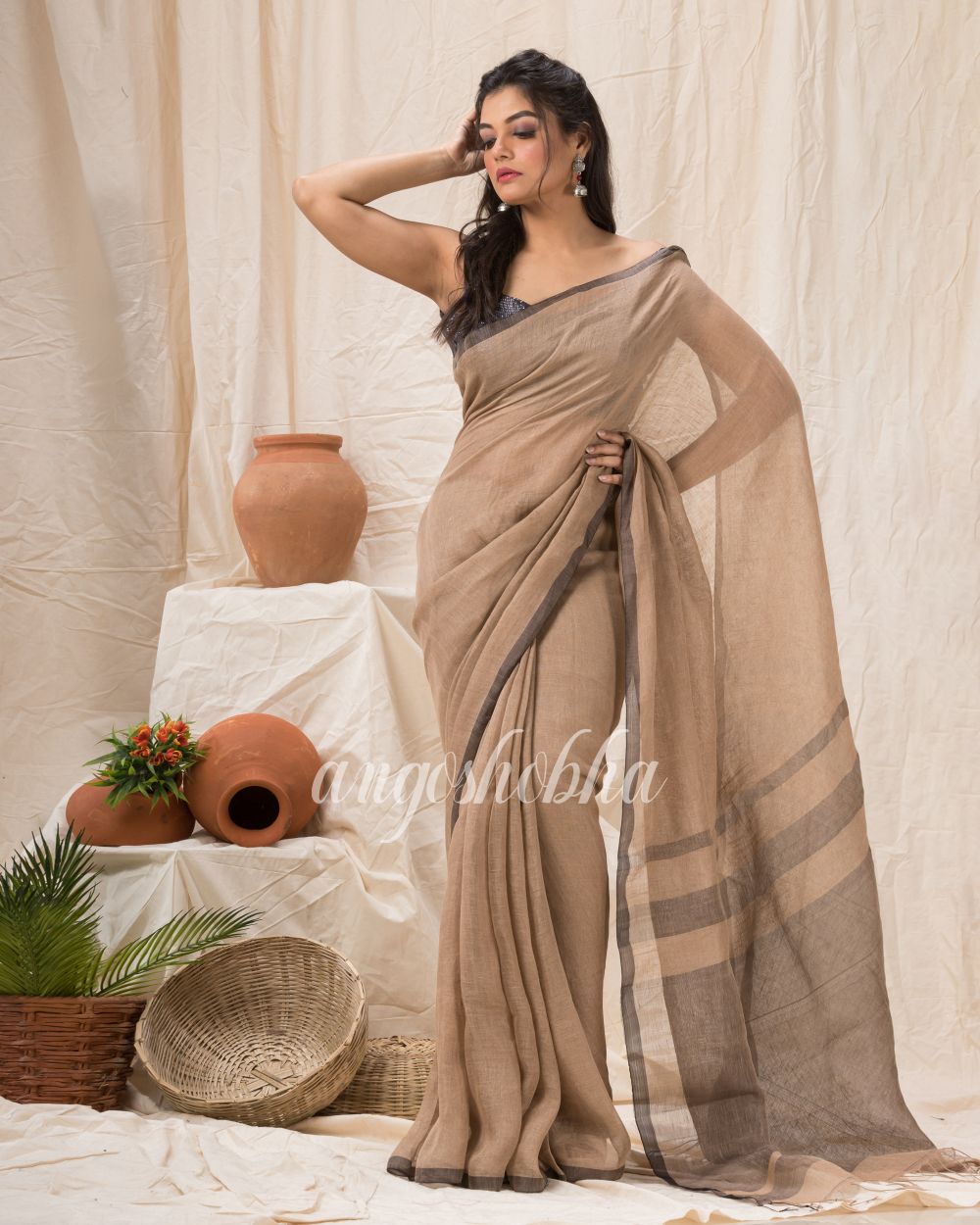 Traditional Dark Tan Handwoven Linen Saree angoshobha
