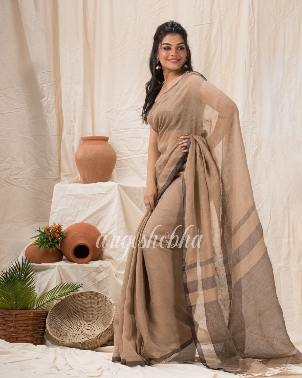 Traditional Dark Tan Handwoven Linen Saree angoshobha