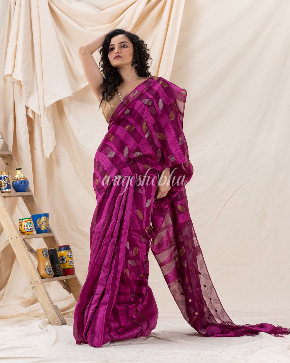 Traditional Fuchsia Soft Matka Silk Jamdani Saree angoshobha