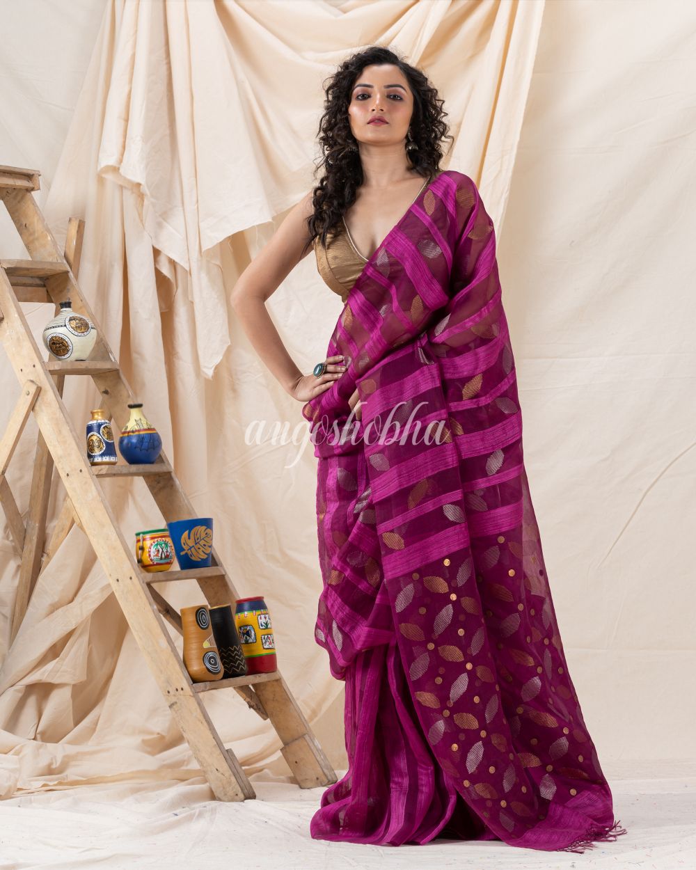Traditional Fuchsia Soft Matka Silk Jamdani Saree angoshobha