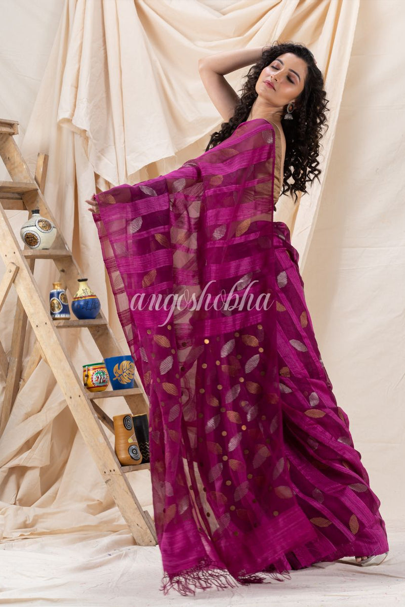 Traditional Fuchsia Soft Matka Silk Jamdani Saree