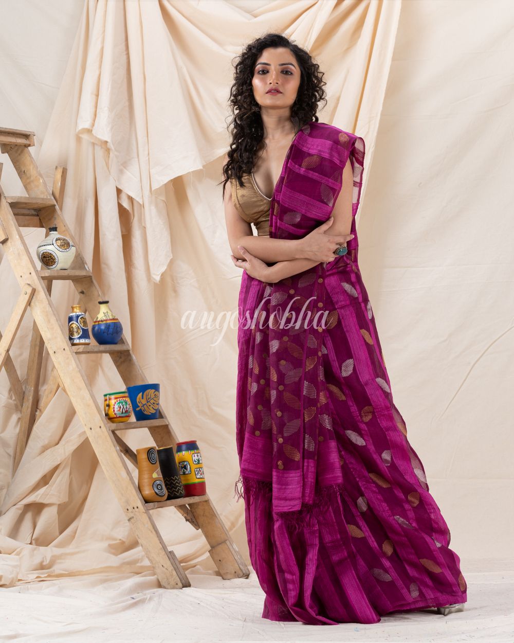 Traditional Fuchsia Soft Matka Silk Jamdani Saree angoshobha