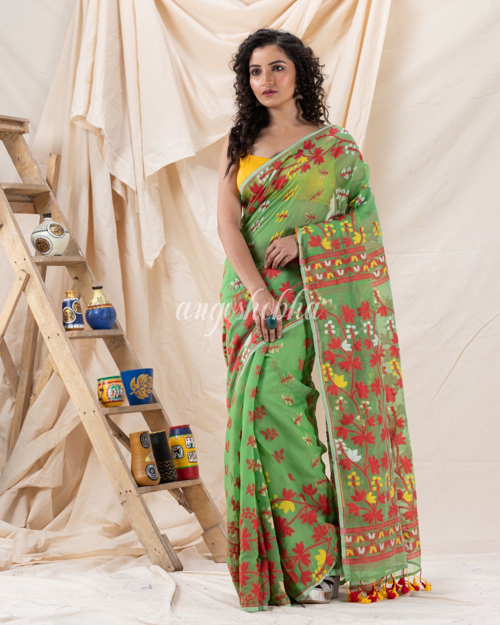 Traditional Green Soft Dhakai Jamdani Saree angoshobha