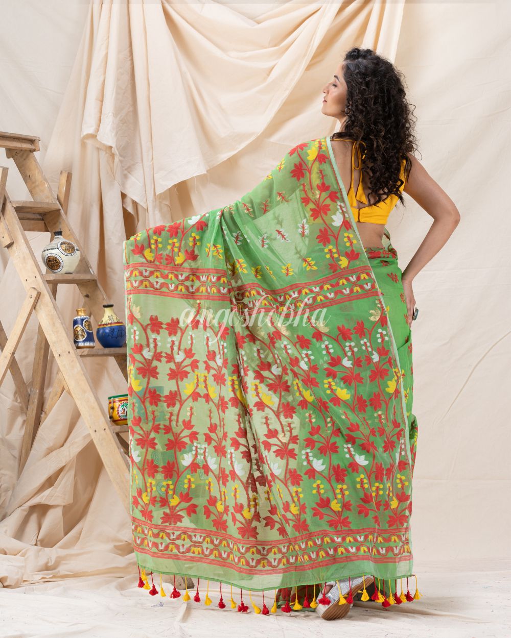 Traditional Green Soft Dhakai Jamdani Saree angoshobha