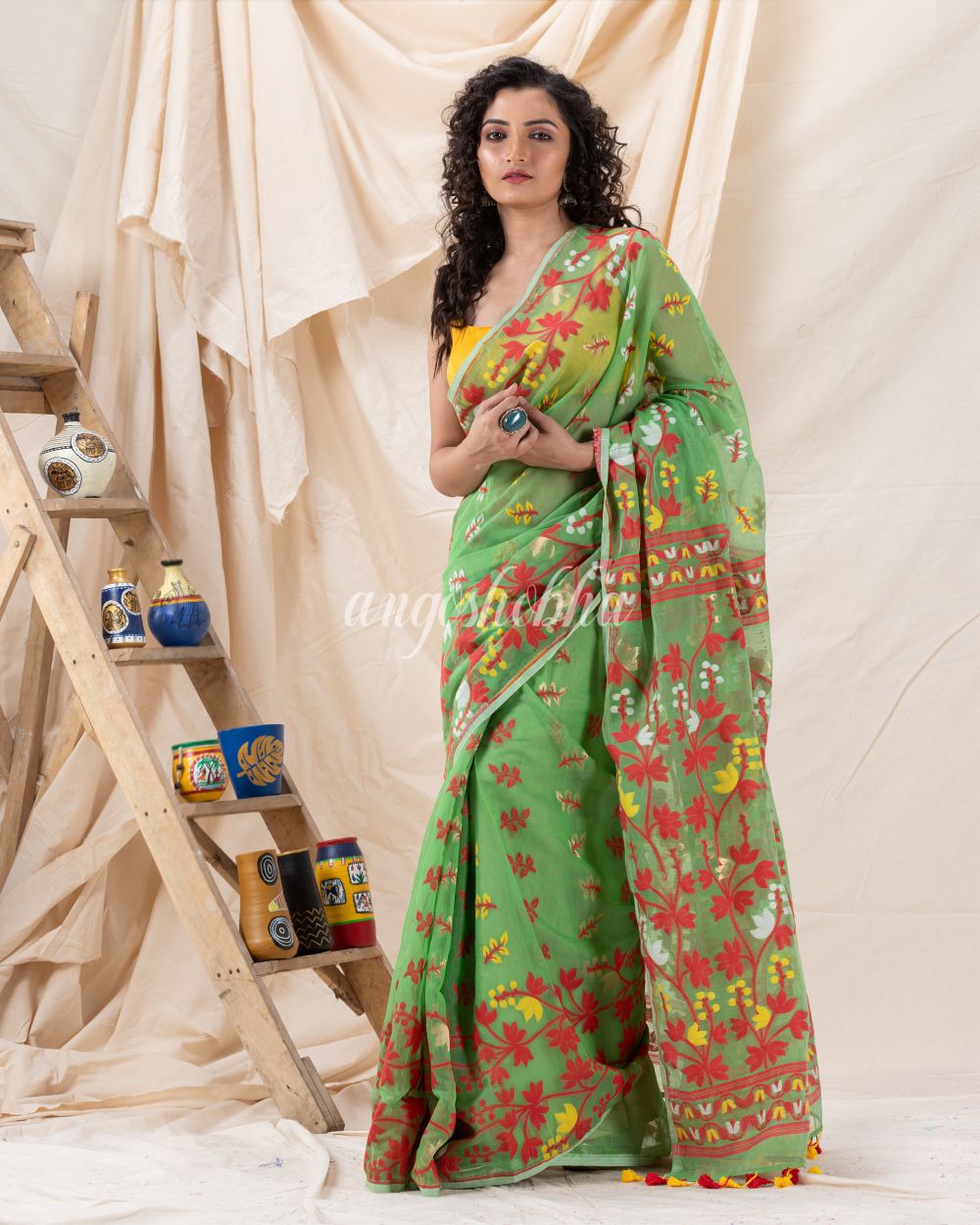 Traditional Green Soft Dhakai Jamdani Saree angoshobha