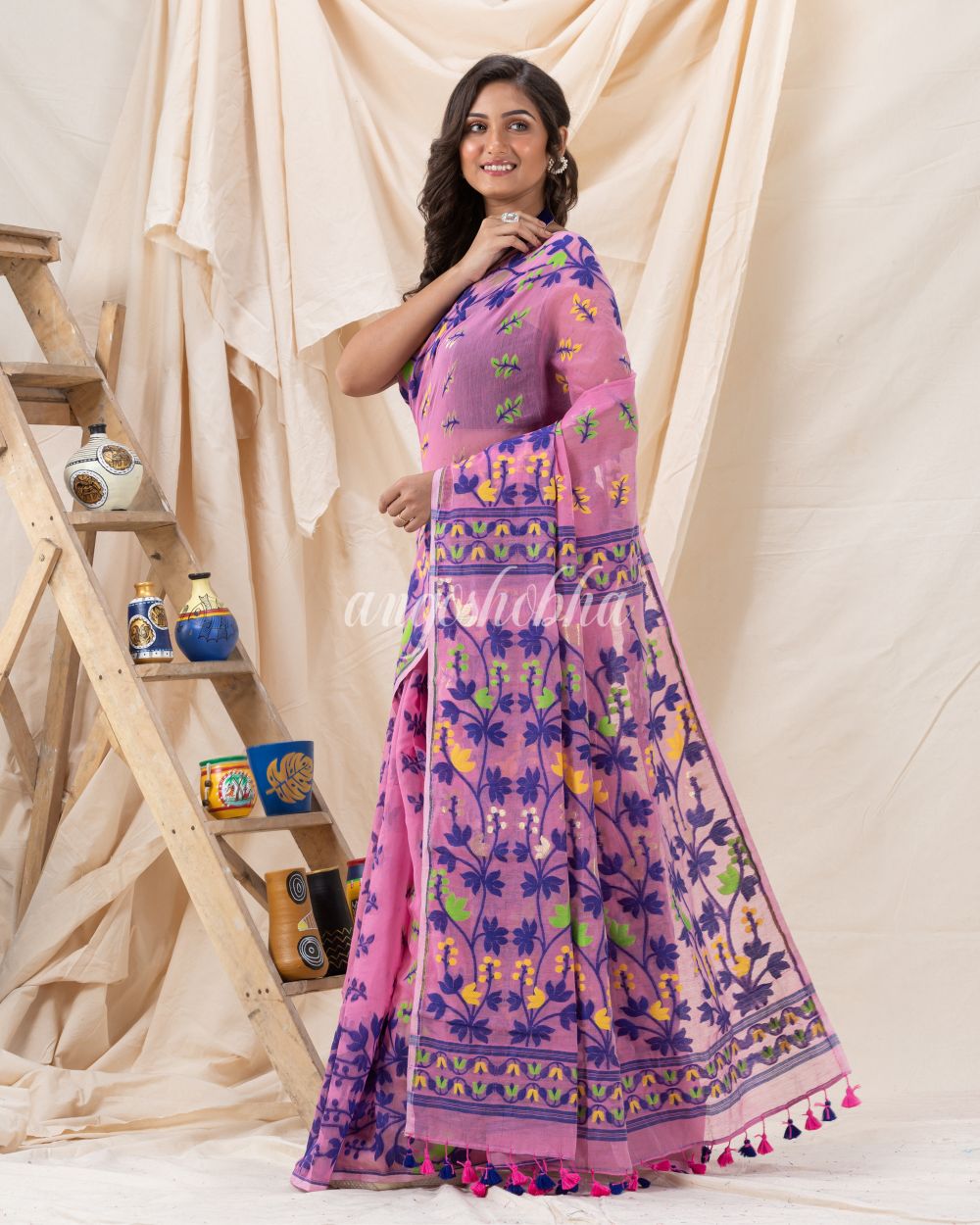 Traditional Light Fuchsia Soft Dhakai Jamdani Saree angoshobha