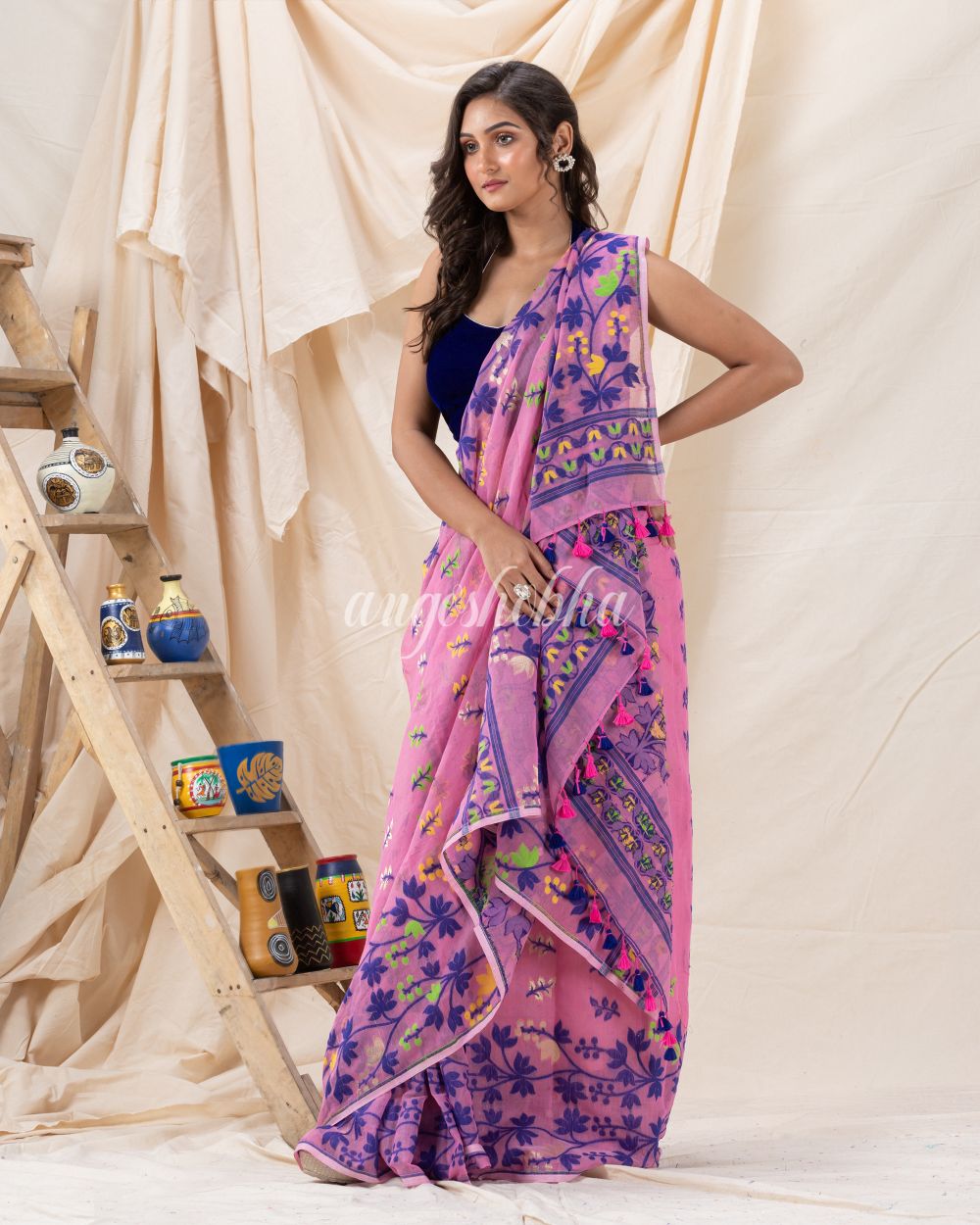 Traditional Light Fuchsia Soft Dhakai Jamdani Saree angoshobha