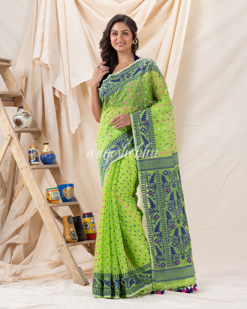 Traditional Parrot Green Soft Dhakai Jamdani Saree angoshobha