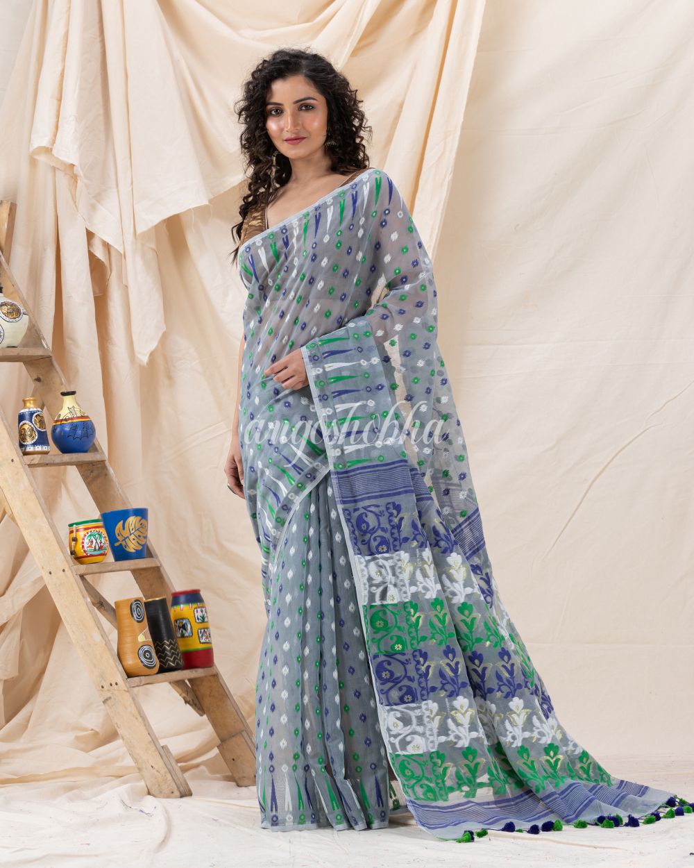 Traditional Silver Grey Soft Dhakai Jamdani Saree angoshobha