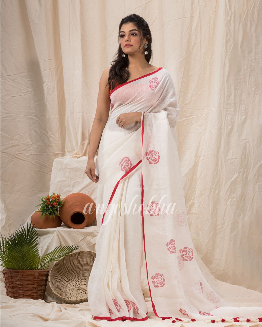 Traditional White Red Linen Jamdani Saree angoshobha