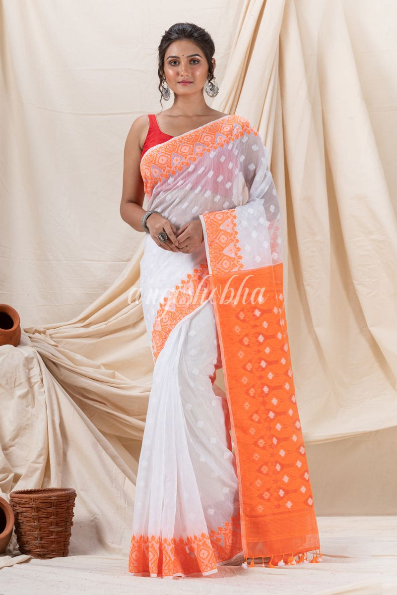 Traditional White Soft Dhakai Jamdani Saree