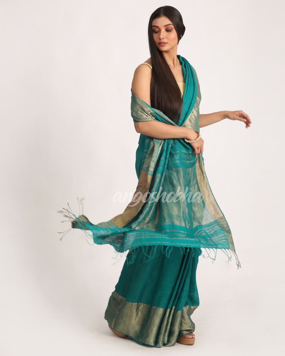 Turquoise Traditional Handloom Linen Saree angoshobha