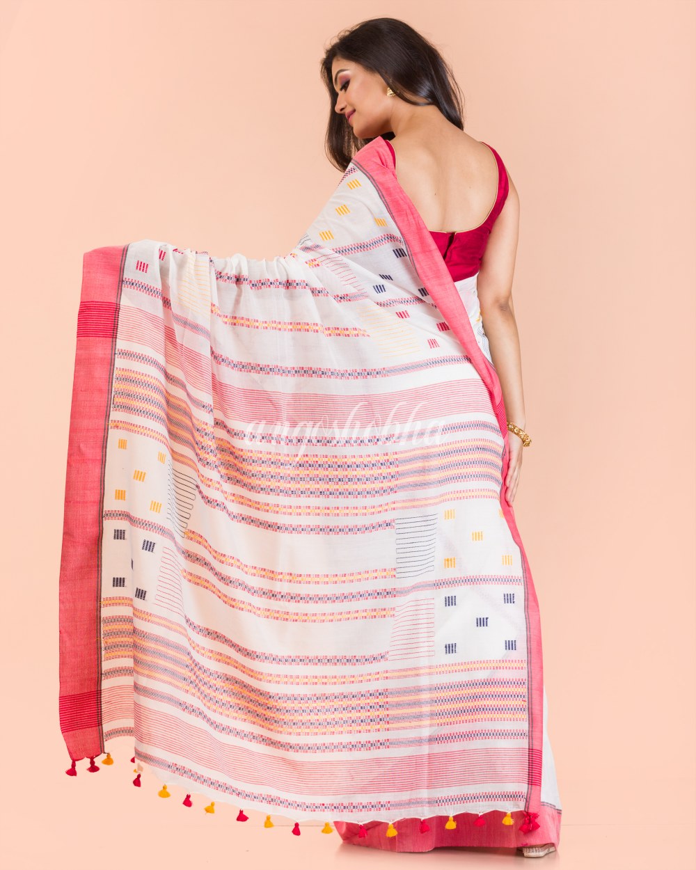 White Cotton Jamdani Saree angoshobha