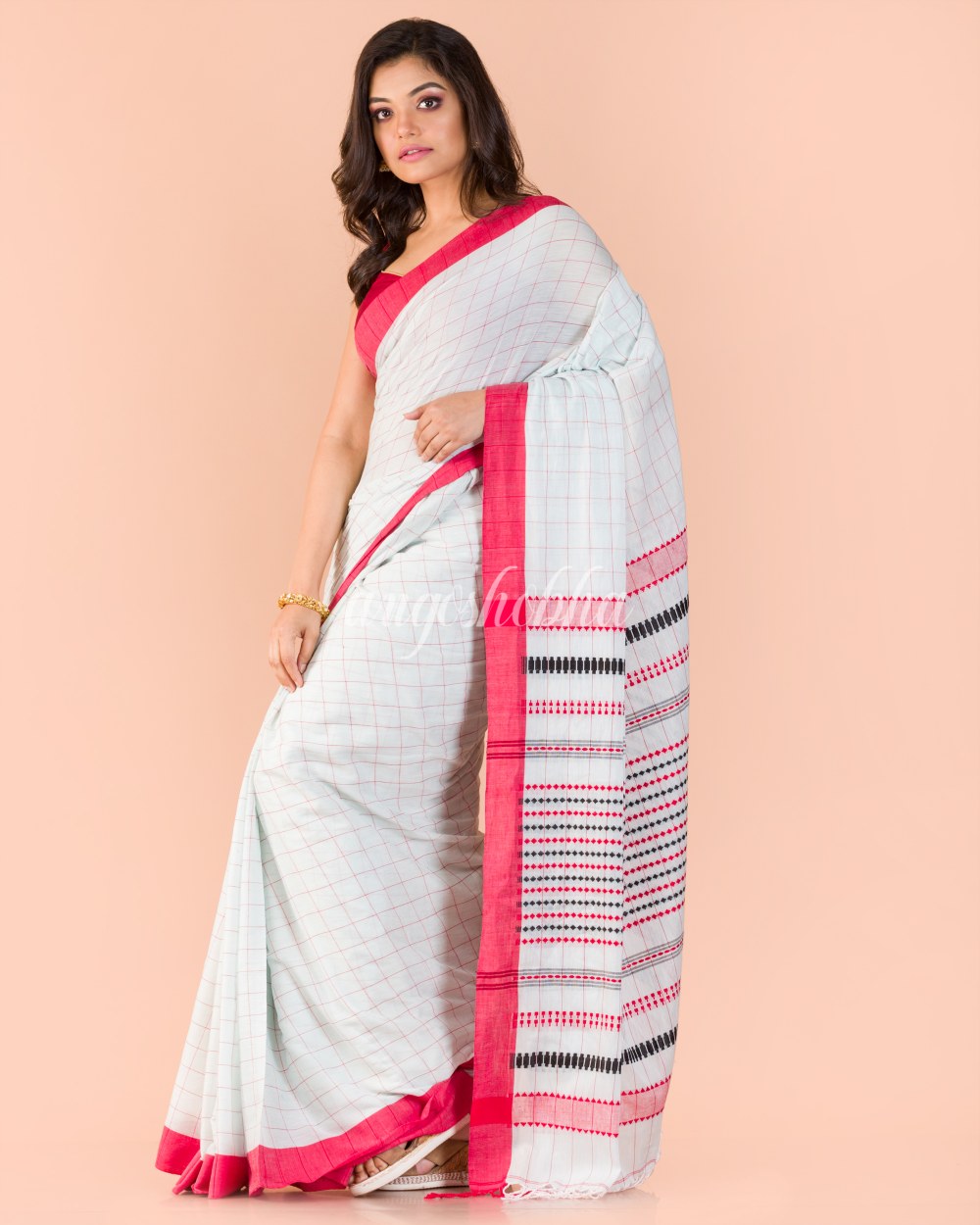 White Handwoven Cotton Saree angoshobha